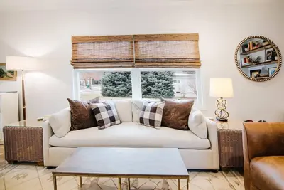 Image de Enjoy a stylish experience at this centrally-located home