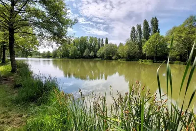 Image de Maison avec jardin entièrement rénovée au calme