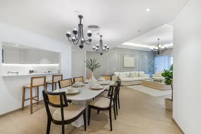 Image de Exquisite 2br Apartment w\/ Asst’s Rm at Marina Towers Dubai Marina by Deluxe Holiday Homes