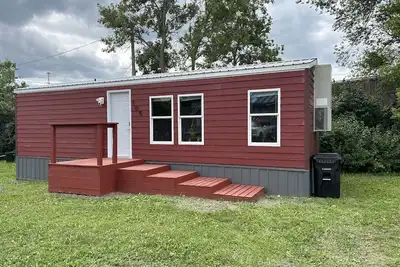Image de Cozy Cottage on Main