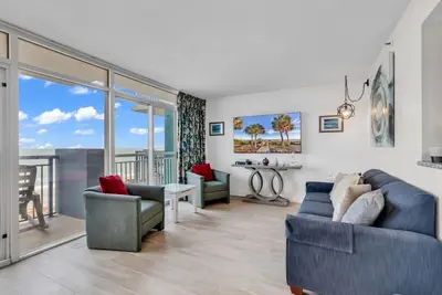 Image de 2br Condo with Ocean View