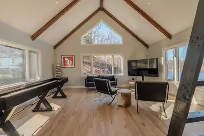 Image de Beautiful Escape! Hudson Valley LakeHouse. 90min from Nyc & 30min from Beacon.
