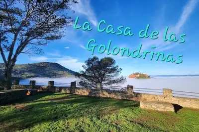 Image de Maison de vacances 'La Casa De Las Golondrinas' avec terrasse privée, balcon et climatisation