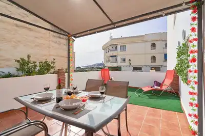 Image de Studio 'Estudio 1 D En El Centro De Nerja' avec terrasse privée