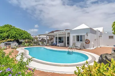 Image de Appartement de vacances 'La Casita' avec vue sur la mer, Wi-Fi et climatisation