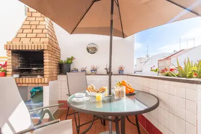 Image de Maison de vacances \"Ático Margarita\" avec terrasse privée et Wi-Fi