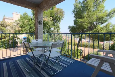 Image de Desert Edge | Close to well-known Hiking and Biking Trails! Central Location.