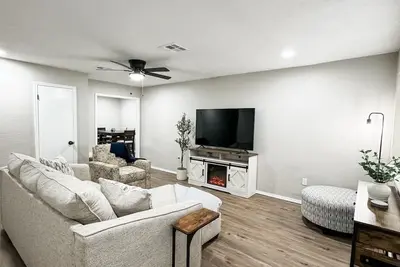 Image de Moonlight Mountains: New\/Remodeled, Clean 4br Home Near Fort Sill, Wichita Mts