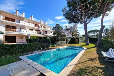 Image de Appartement confortable à s'Agaró avec piscine commune