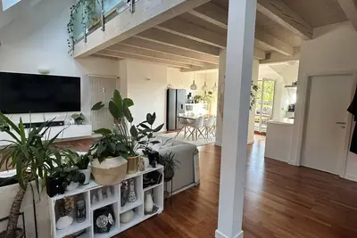 Image de Zentrales Sonnendurchflutetes Loft