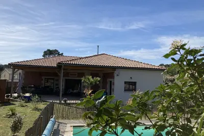 Image de Villa avec piscine