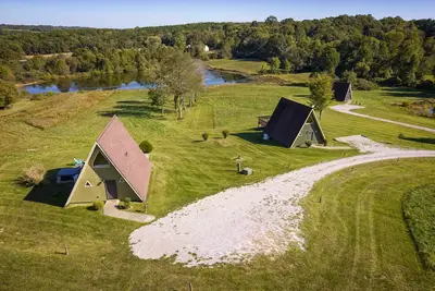 Image de Yoga, Work and Couple's Retreats- 3 A-Frame Cabins