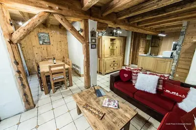 Image de Bel appartement dans un chalet, Ancolie Rdc