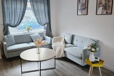 Image de Family home in a quiet location and close to M2 and all routes