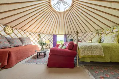 Image de Luxury glamping with hot tub - Valley View Yurt