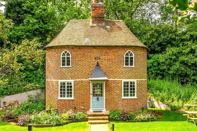 Image de A fairy-tale luxurious cottage - The Tea Caddy