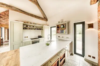 Image de Grade Ii Listed, Riverside Barn In Dorset Village