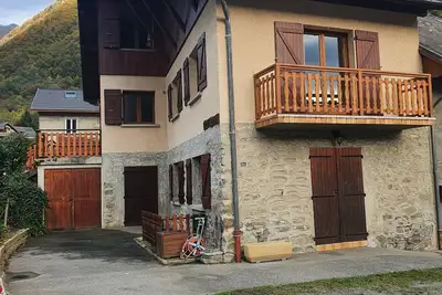 Image de Bel appartement spacieux propre proche de tout.