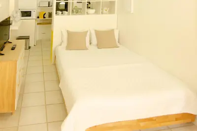 Image de Clémentine - Studio Privé à 50m du Centre Ville