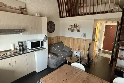 Image de Duplex 5 personnes max. Idéal pour une famille. Proche de toutes commodités!