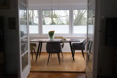 Image de Spacious, comfortable apartment close to town and spa gardens. Exceptional!
