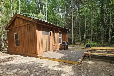 Image de Rustic Off Grid Cabin. Pet Friendly, Private environment