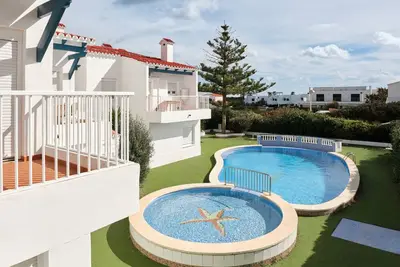 Image de Tout neuf : appartement avec piscine