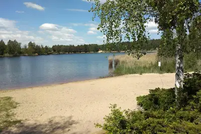 Image de Pure vacation in our \"See-Ferienwohnung 4\" directly at the Möhlauer See. Our largest apartment has approx. 85 square meters of living space