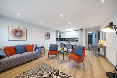 Image de Penthouse (Rs) Living by Lawsons