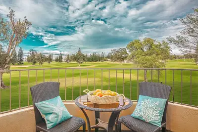 Image de bright 3 bed, 3 bath, pool, hot tub, tennis, breeze