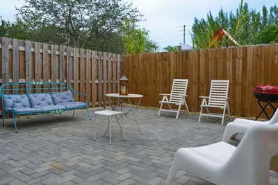 Image de Family-Ready Miami Townhome