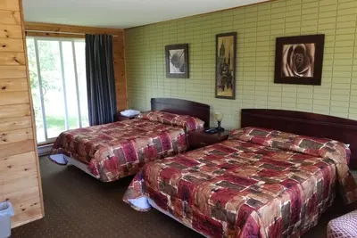 Image de Cedar Creek Deluxe 1