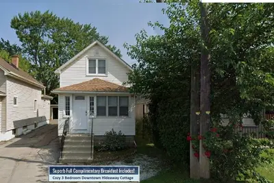 Image de Cozy 3 Bedroom Downtown Hideaway Cottage Minutes From The Falls
