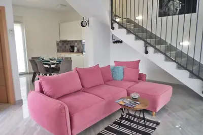 Image de Appartement Azeret sa bazenom (96333-A1) - Maslenica (Zadar)