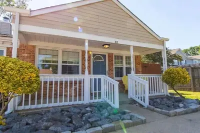 Image de Cheerful 2 Bedroom Home near Virginia Wesleyan