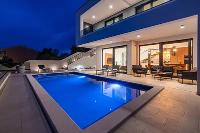 Image de Seaview villa S. with pool