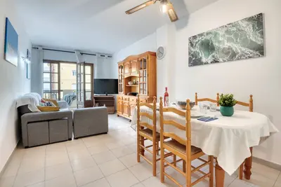 Image de Garbi Park D203: Appartement à l'Escala situé à quelques mètres de la plage