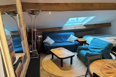 Image de Cosy Flat in Central Lyon with great panoramic rooftop views!