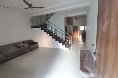 Image de Budget friendly bungalow for stay in Junagadh.