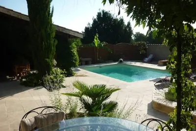 Image de Maison Beaujolais 8 /12 personnes Piscine privative. Proche de Lyon