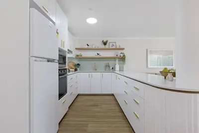 Image de Luxury on the Beach in Kawana Waters