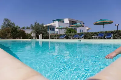 Image de Appartement trois pièces Dammusa vue mer rez-de-chaussée