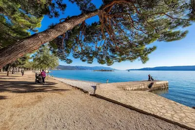Image de Appartement de vacances Novi Vinodolski pour 2 - 4 personnes avec 1 chambre à coucher - Appartement