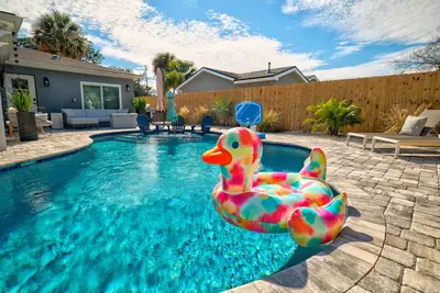Image de 17th Hole: Golfer's Dream w/ Heated Pool 5 bedroom