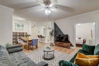 Image de 3bd in the Heart of Houston - Pool, Gym, Amenities