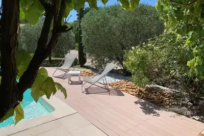 Image de Villa provençale avec piscine proche d'Avignon
