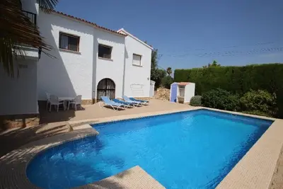 Image de Saona Villas (Ts Sar) : villa 4 personnes, piscine privée, à 800 m de la mer