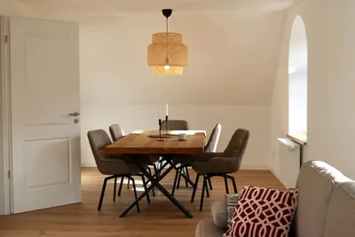 Image de Helles Apartment mit Balkon in Toplage!