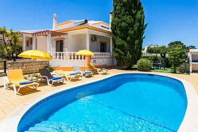 Image de Villa Bonita Gale - Trois Chambres Villa, Couchages 6