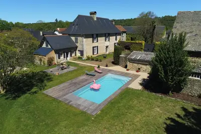 Image de Maison Béarnaise, Contemporaine d'henri 4, Entre Campagne et Montagne